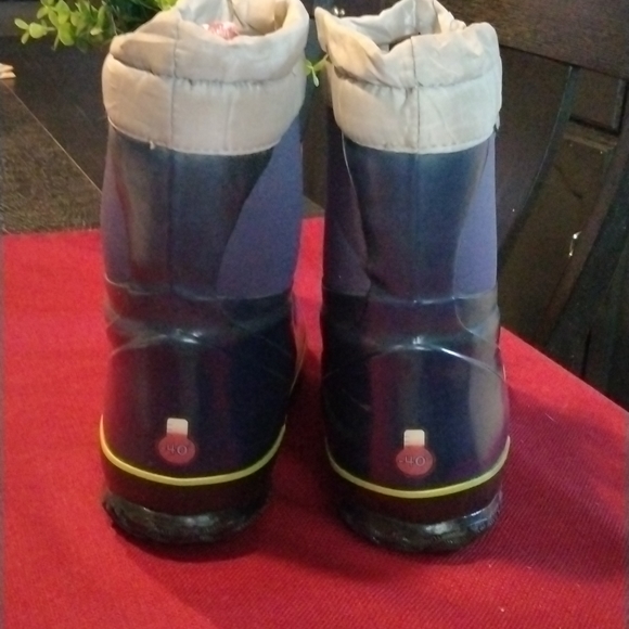 BOGS WATERPROOF BOOTS - Picture 4 of 8